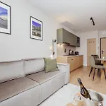 Stay4u Belle View شكلارسكا بوريبا