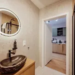 Stay4u Belle View Aparthotel