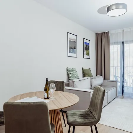 Stay4u Belle View 3* شكلارسكا بوريبا