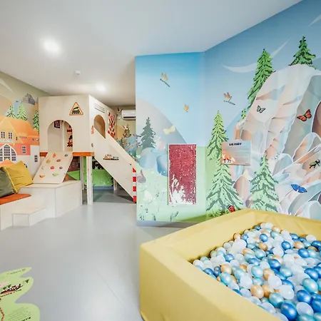 Stay4u Belle View Апарт-готель *